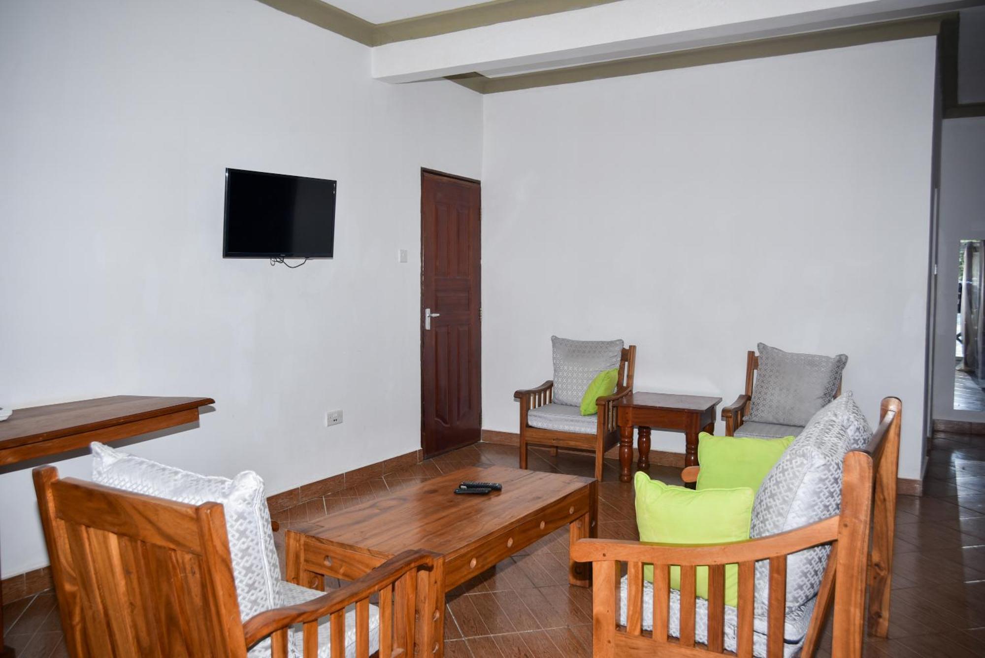 Coral Beach Resort Diani Beach Eksteriør bilde